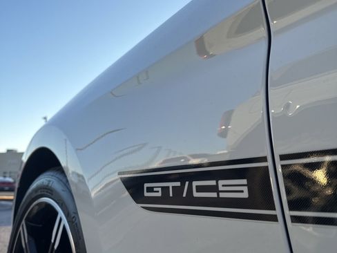 Used 2019 Ford Mustang GT Premium w/ Equipment Group 401A image 8