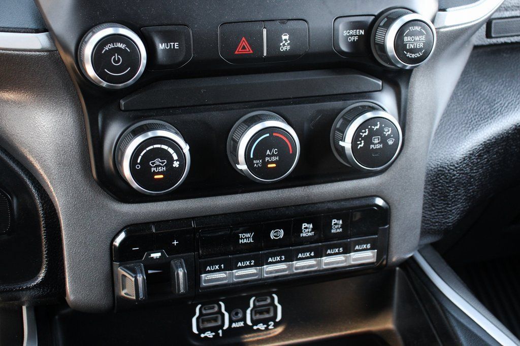 Used 2021 RAM 3500 Big Horn w/ Level 1 Equipment Group AWD/4WD image 28