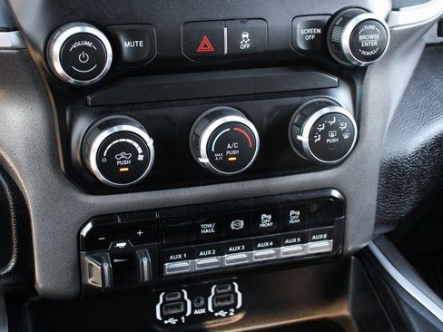 Used 2021 RAM 3500 Big Horn w/ Level 1 Equipment Group AWD/4WD image 28