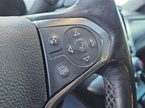 Used 2019 Chevrolet Suburban LT image 37