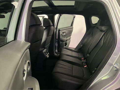 Used 2025 Acura ADX A-Spec image 19