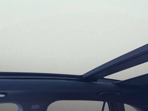 New 2026 Mercedes-Benz GLC 300 4MATIC image 18