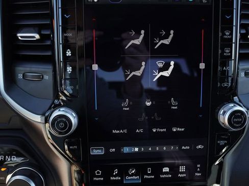 New 2026 RAM 1500 Big Horn AWD/4WD image 14