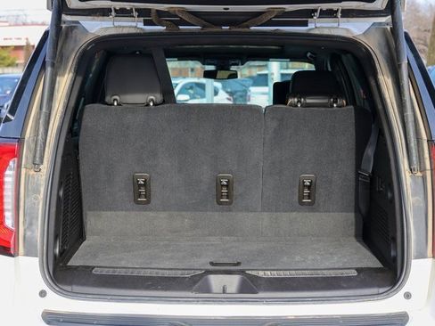 Used 2021 GMC Yukon AT4 w/ Rear Media and Nav Package image 9
