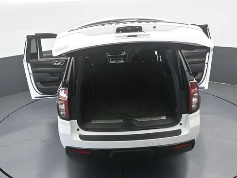 Used 2024 Chevrolet Suburban Z71 image 73