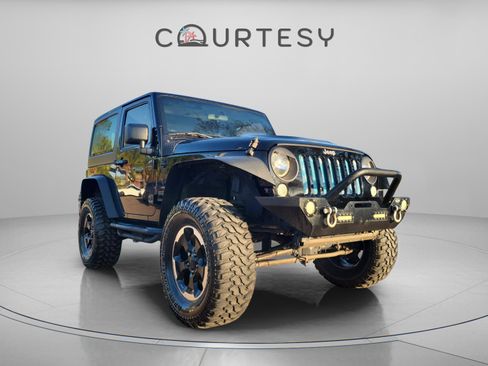 Used 2015 Jeep Wrangler Sport image 5