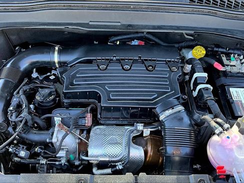 Used 2022 Jeep Renegade Limited image 31