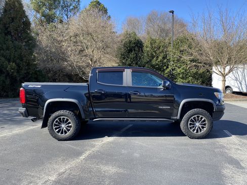 Used 2018 Chevrolet Colorado ZR2 image 10