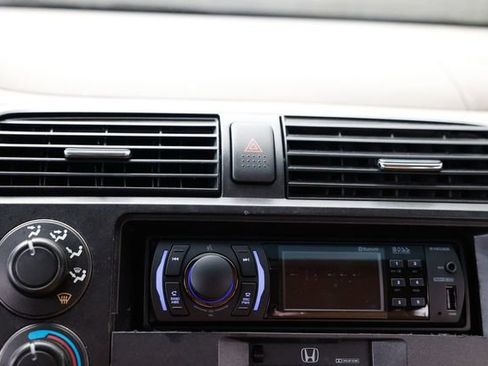 Used 2004 Honda Civic LX image 36