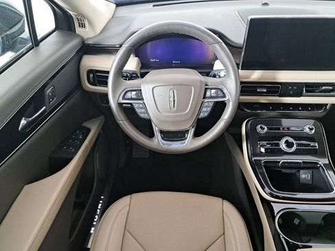 Certified 2022 Lincoln Nautilus Reserve AWD/4WD image 14