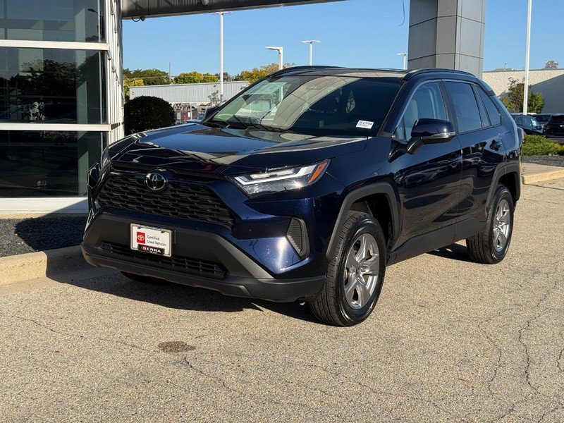 Used 2023 Toyota RAV4 XLE w/ Convenience Package AWD/4WD image 7