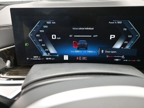 Used 2025 BMW X7 M60i AWD/4WD image 12