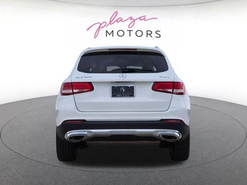 Used 2017 Mercedes-Benz GLC 300 4MATIC image 6