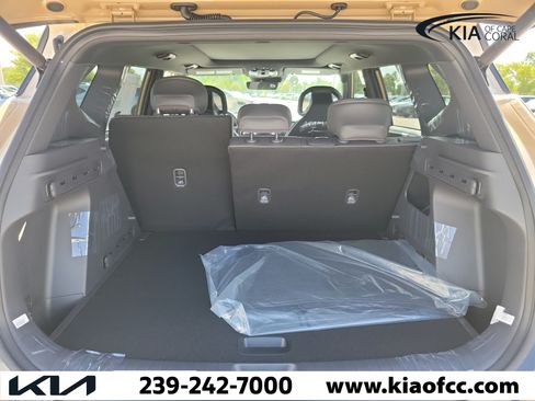 New 2027 Kia Seltos X-Line S w/ X-Line S Premium Package AWD/4WD image 11