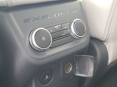 New 2026 Ford Explorer Active w/ Active Comfort Package image 31