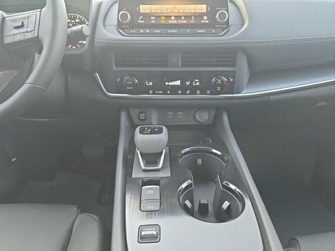 New 2026 Nissan Rogue Dark Armor FWD image 3