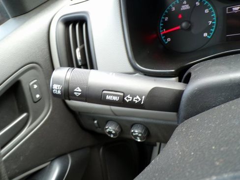 Used 2021 Chevrolet Colorado W/T w/ Custom Special Edition image 19