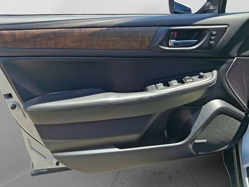 Used 2016 Subaru Outback 2.5i Limited w/ Protection Package #1 AWD/4WD image 14