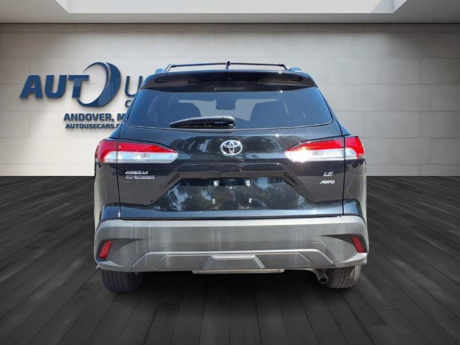 Used 2023 Toyota Corolla Cross LE w/ Moonroof Package AWD/4WD image 5