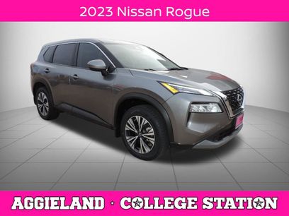 Used 2023 Nissan Rogue SV