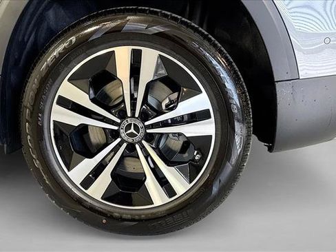 New 2026 Mercedes-Benz GLB 250 image 29