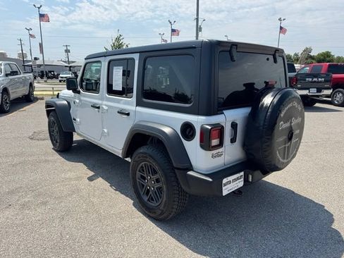 Certified 2025 Jeep Wrangler Unlimited Sport AWD/4WD image 4