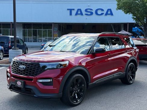 Used 2023 Ford Explorer ST-Line w/ Class IV Trailer Tow Package AWD/4WD image 1