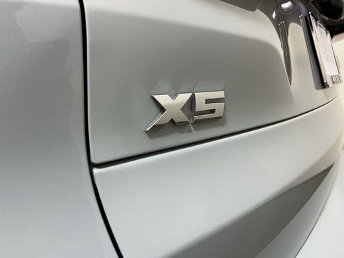 Certified 2025 BMW X5 M60i image 32