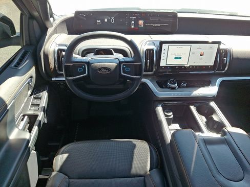 Used 2026 Ford Expedition Tremor AWD/4WD image 12