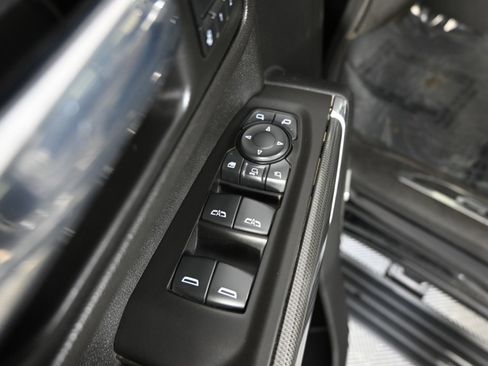 Used 2021 GMC Sierra 3500 AT4 image 23