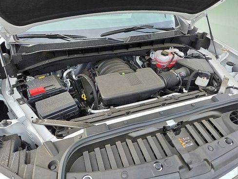 New 2025 Chevrolet Silverado 1500 LT w/ Convenience Package II RWD image 10