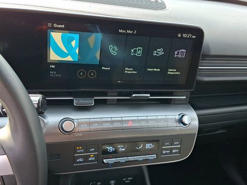 Used 2025 Hyundai Kona SEL image 27