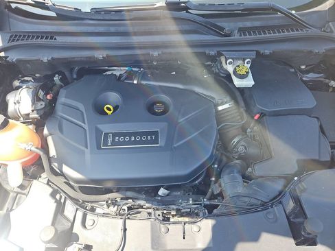 Used 2017 Lincoln MKC Reserve w/ Lincoln MKC Climate Package AWD/4WD image 38