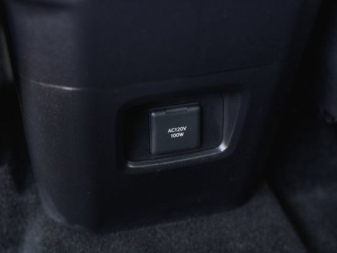 Certified 2024 Toyota Grand Highlander AWD image 30