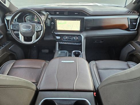 Used 2024 GMC Sierra 2500 Denali w/ Denali Reserve Package image 26