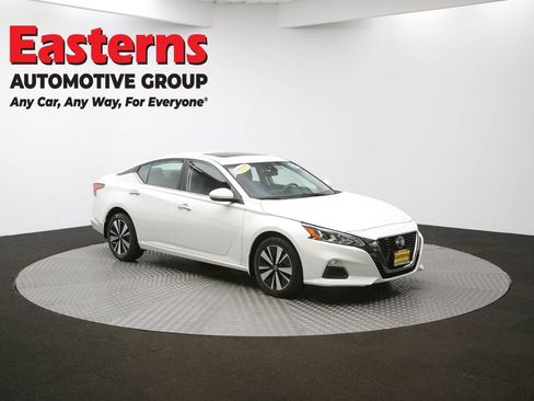 Used 2022 Nissan Altima 2.5 SV w/ SV Premium Package AWD/4WD image 46