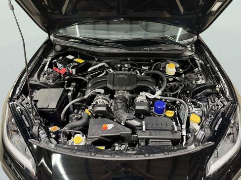 Used 2025 Toyota GR86 Premium w/ Performance Package RWD image 36