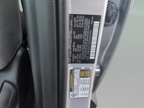 Used 2025 Hyundai Tucson SE image 23