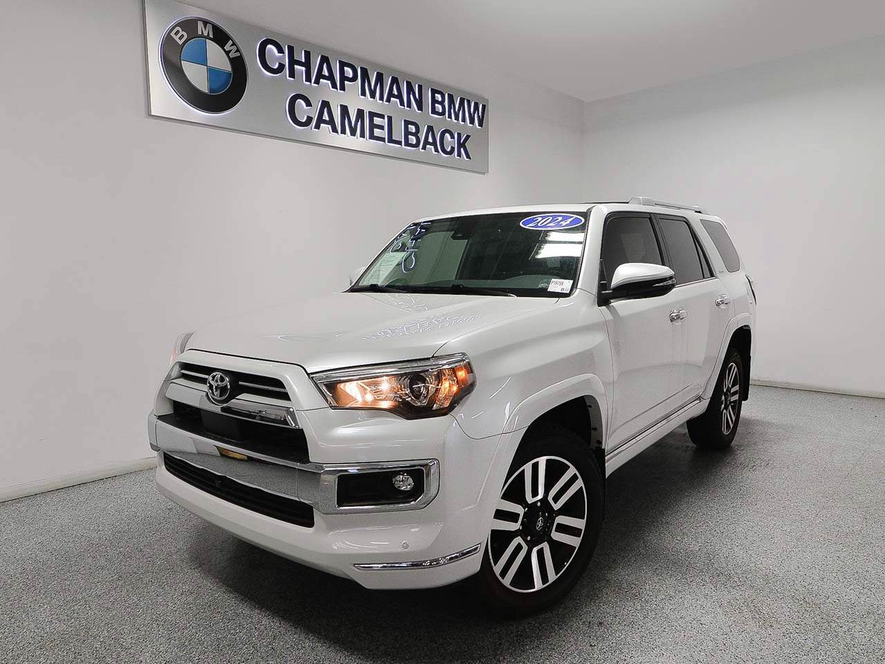 Used 2024 Toyota 4Runner Limited AWD/4WD image 1