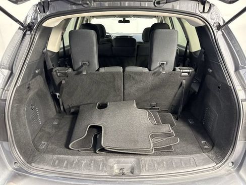 Used 2020 Nissan Pathfinder S AWD/4WD image 34