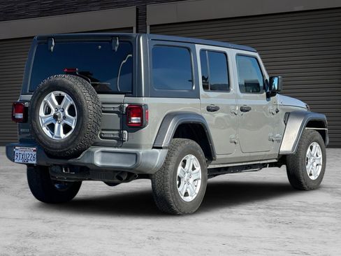 Used 2021 Jeep Wrangler Unlimited Sport image 4