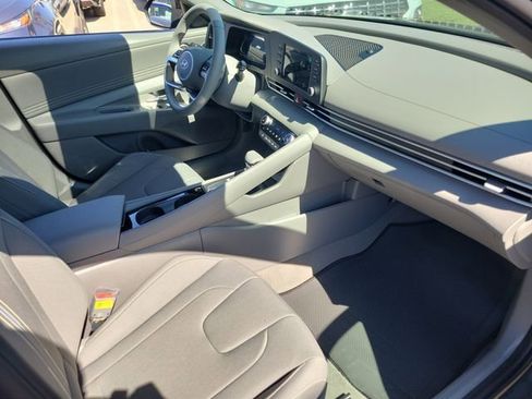 New 2026 Hyundai Elantra SEL Sport Premium image 16