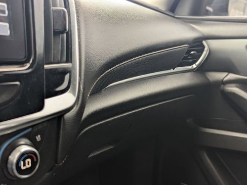 Used 2019 Chevrolet Traverse Premier w/ LPO, Black Accent Package AWD/4WD image 35