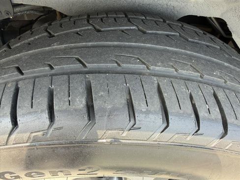 Used 2017 Lincoln Navigator L Select AWD/4WD image 17