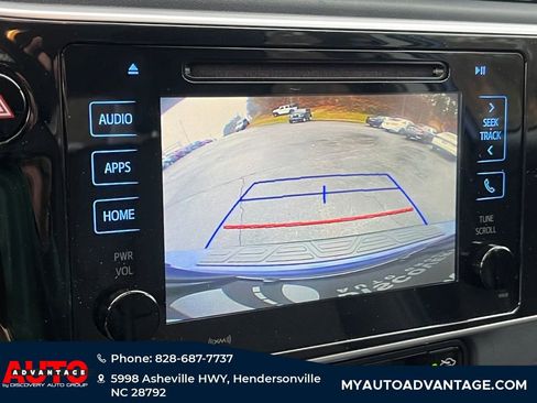 Used 2019 Toyota Corolla SE image 14