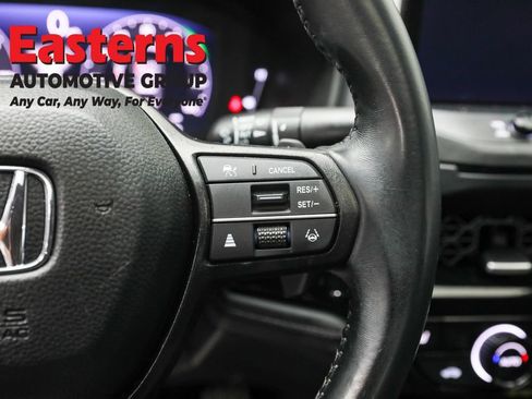 Used 2025 Honda Accord Sport image 16