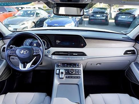 Certified 2022 Hyundai Palisade Calligraphy AWD/4WD image 21