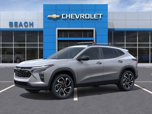 New 2026 Chevrolet Trax RS image 2