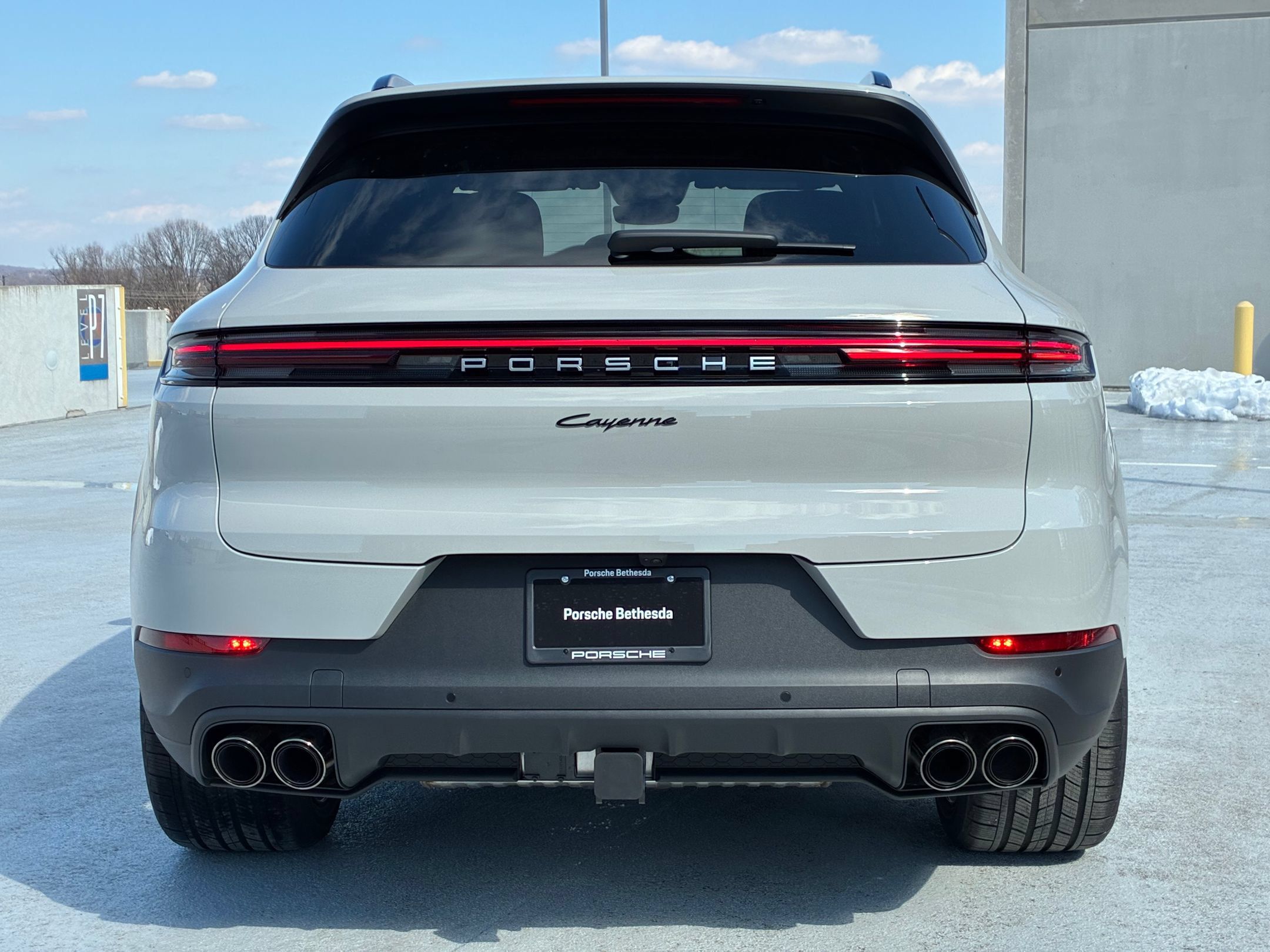 Certified 2026 Porsche Cayenne AWD/4WD image 10