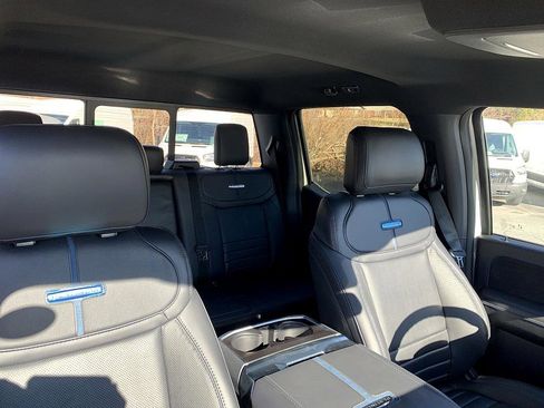 New 2025 Ford F150 Platinum w/ FX4 Off-Road Package image 21